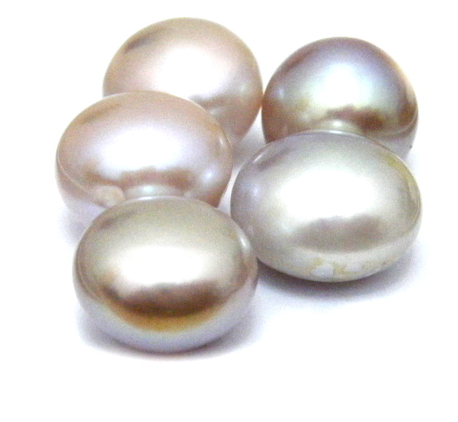 Natural Colours 14-15mm Button Pearls